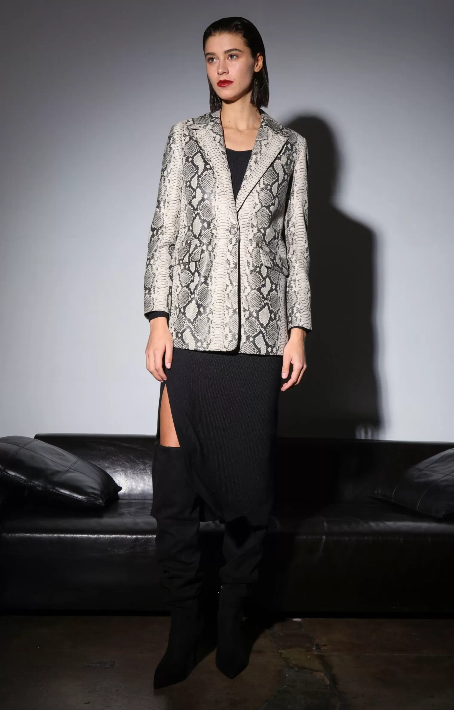 Walter Baker Kiki Blazer, Grey Snake-Leather>Women Jackets