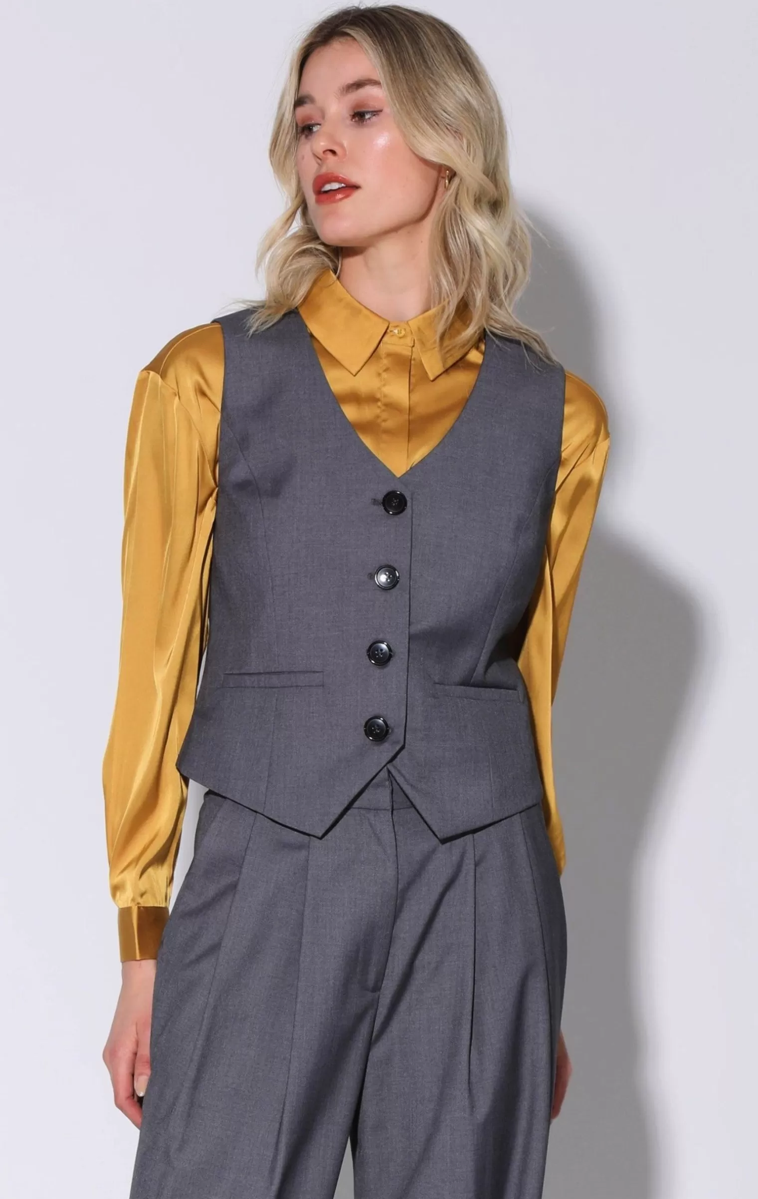 Walter Baker Luanna Vest, Grey>Women Tops