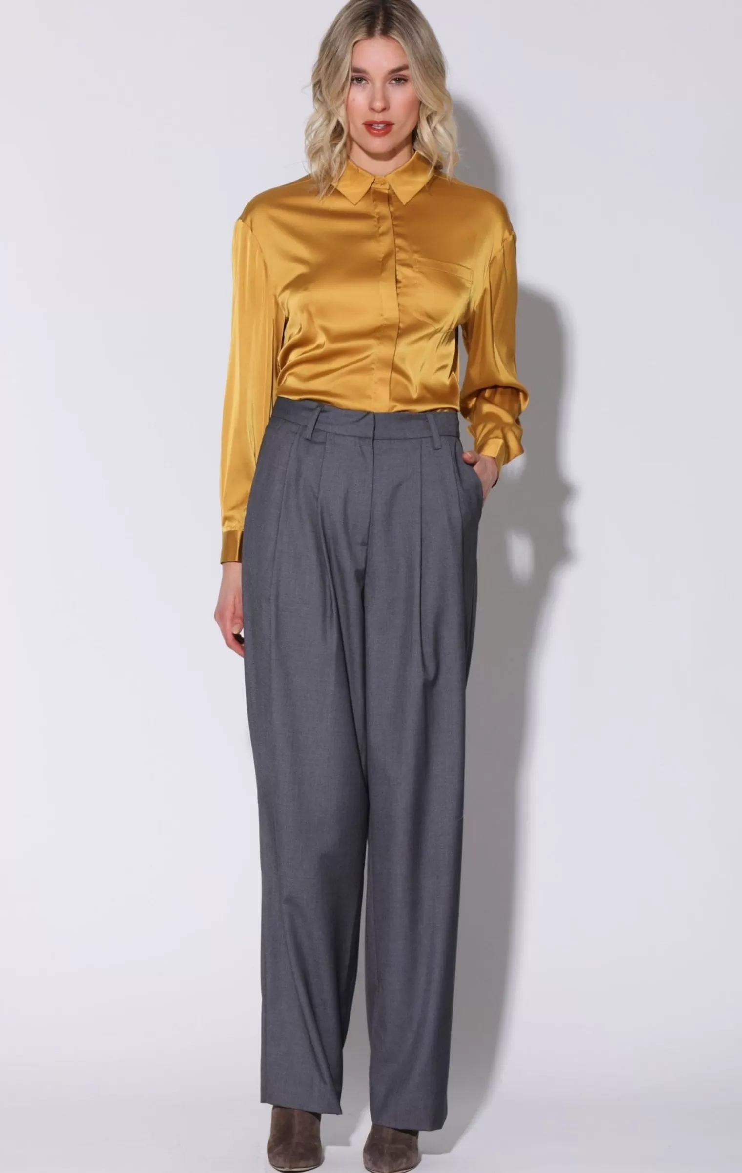 Walter Baker Tammy Pant, Grey>Women Bottoms